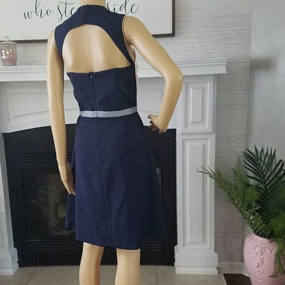 Plains and Prints💕 Designer Dress - Picture 4 of 7